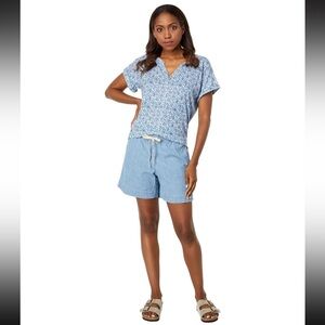 Woman's Shorts L.L.Bean Lakewashed Chambray Dock Shorts BNWT size 14